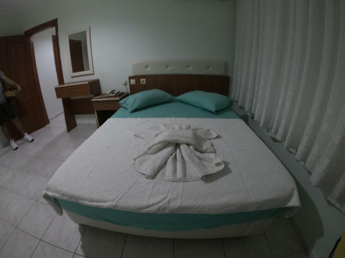 Almir Hotel คิซคาเลซิ ภายนอก รูปภาพ